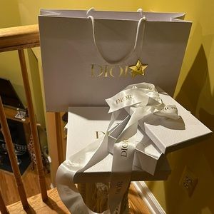 Dior 🎁 presentation package: large bag, ribbon, 🎀 2 boxes